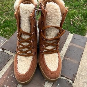 Jessica Simpson Maelyn Lace-Up Platform Wedge Hiker Boot Size 8